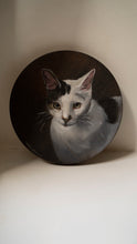 Cat portrait on a round canvas - Paulina Kwietniewska Paintings